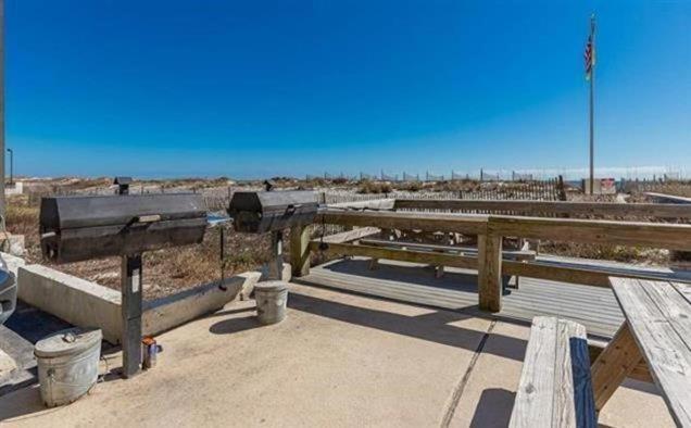 Island Winds West 477 By Albvr - Beachfront, Updated & Beautiful! Just Steps To The Beach & Hangout! Gulf Shores Exteriör bild