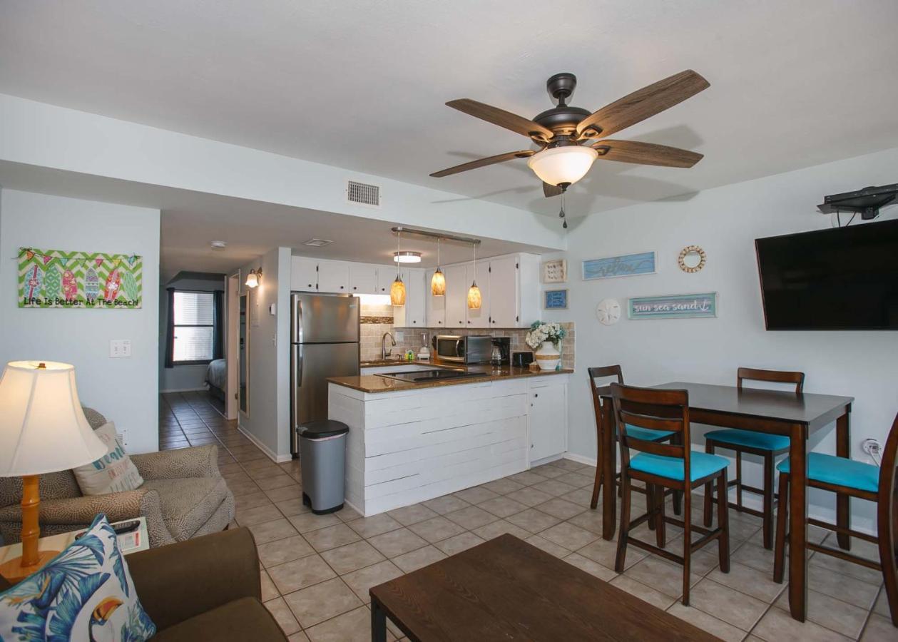 Island Winds West 477 By Albvr - Beachfront, Updated & Beautiful! Just Steps To The Beach & Hangout! Gulf Shores Exteriör bild